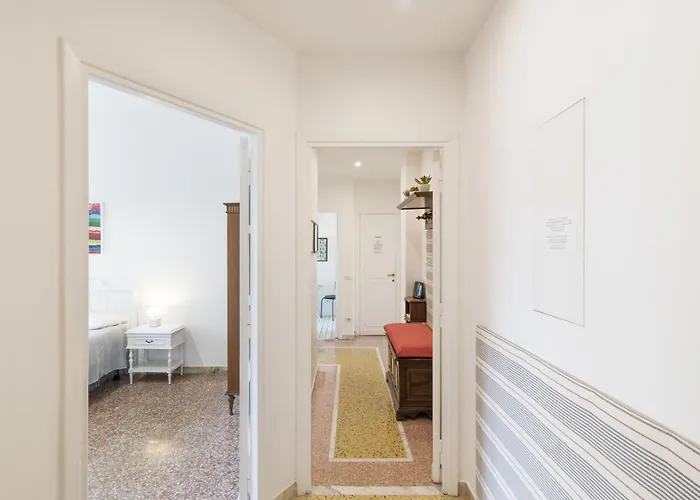 Appartamento Renato Musei Vaticani By Interhome